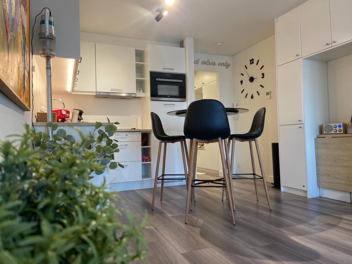 Moderne Studio Aan Zee Apartment Oostende Exterior foto